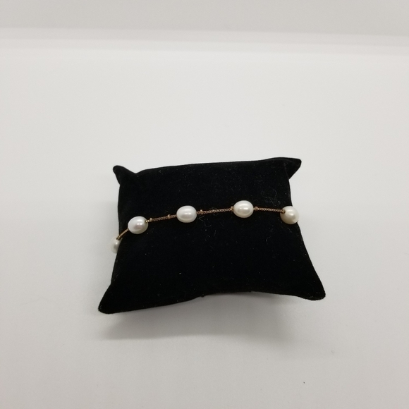 gold tone 925 bracelet with round pearl beads - Picture 1 of 6